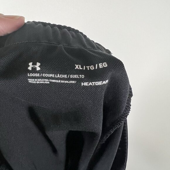 UNDER ARMOUR Womens Graphic Sport Shorts XL Black Athletic Workout Loose Fit - Picture 4 of 4